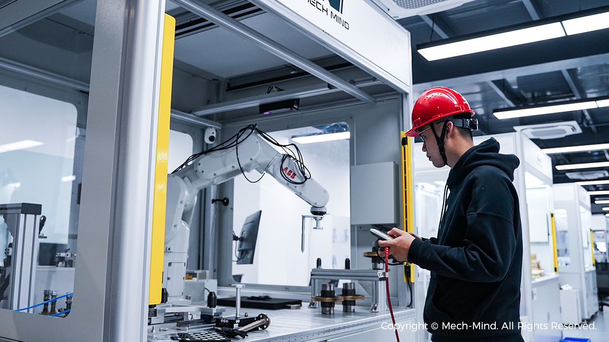 梅卡曼德技術學院——完善的培訓體系更好賦能全球合作伙伴，加速智能機器人批量化落地