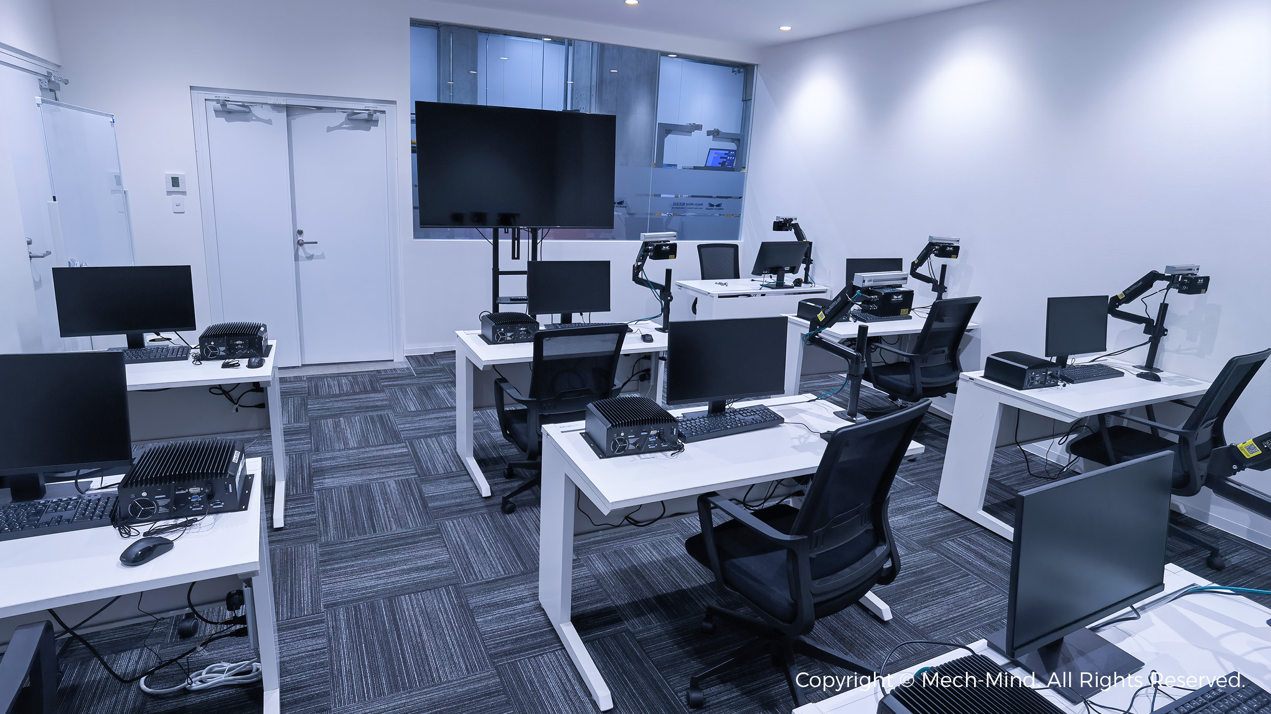 梅卡曼德東京LAB盛大開業，持續擴大在日本的銷售、交付、培訓能力