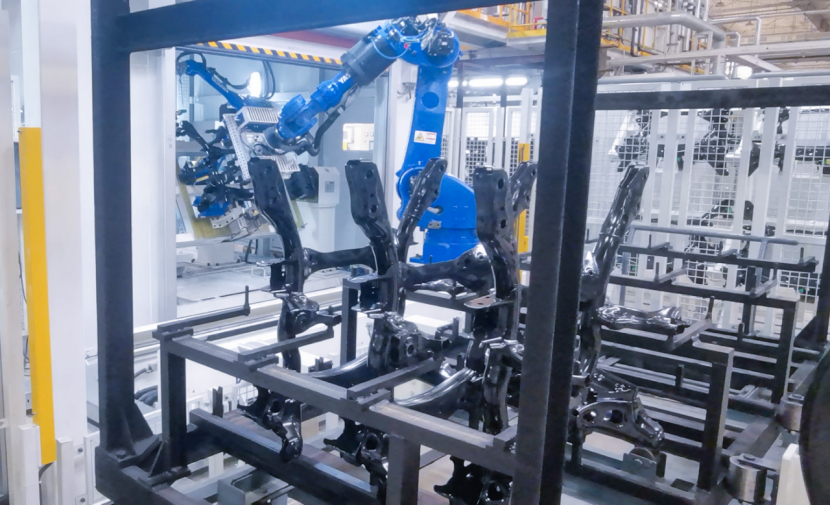 AI視覺引導副車架高精度上料 | 某大型汽車零部件廠 AI視覺引導副車架高精度上料 | 某大型汽車零部件廠