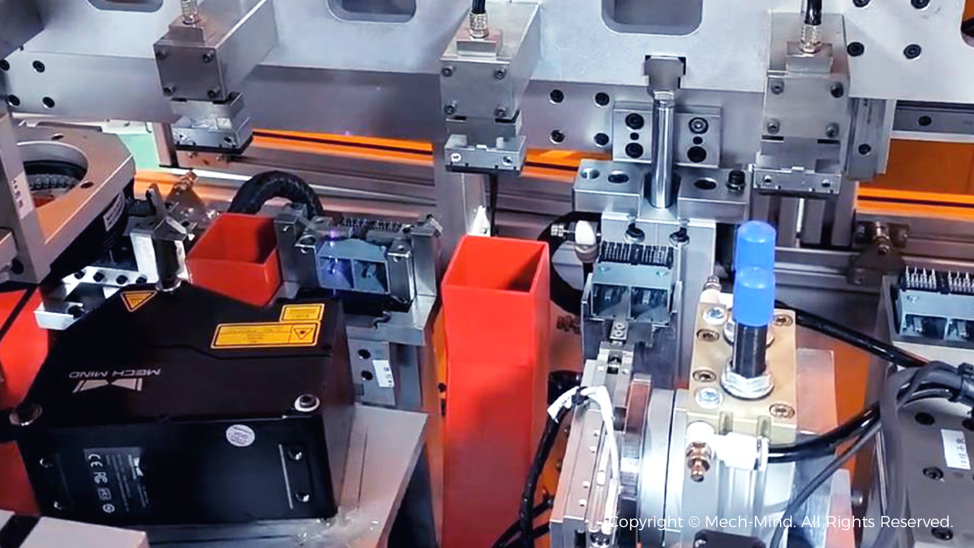 快速全檢、軟硬一體、便捷交付——梅卡曼德3D線激光技術+AI測量軟件賦能汽車連接器Pin針精密測量 快速全檢、軟硬一體、便捷交付——梅卡曼德3D線激光技術+AI測量軟件賦能汽車連接器Pin針精密測量