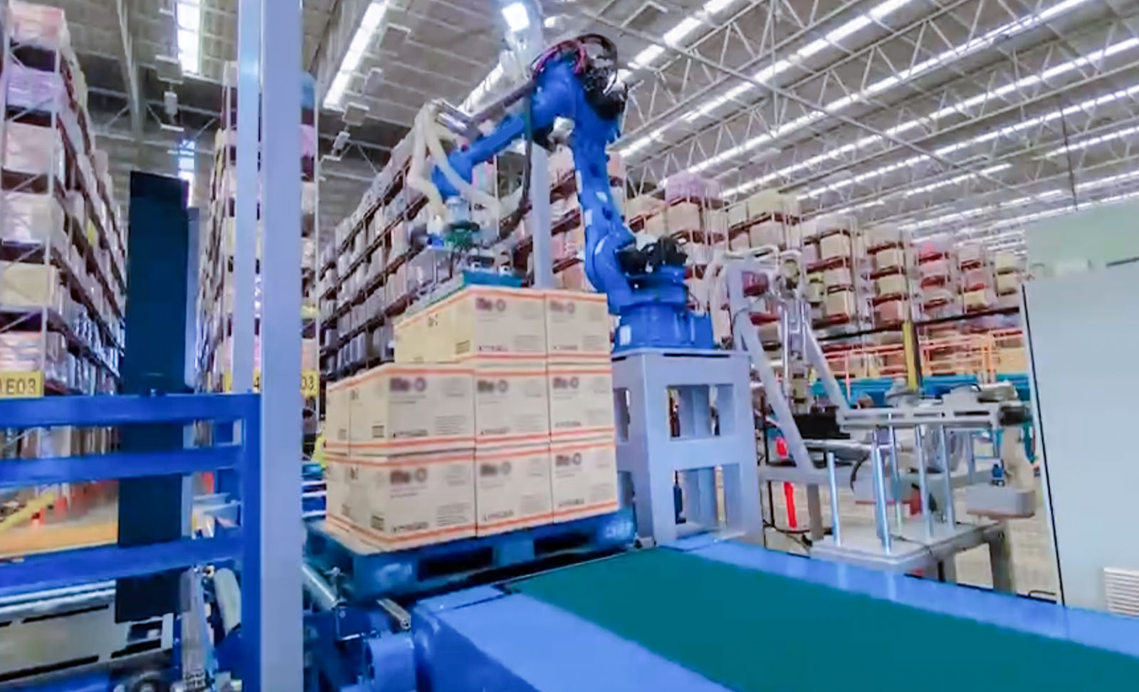 AI視覺引導(dǎo)單SKU紙箱多拆 | 國際某大型家電企業(yè)