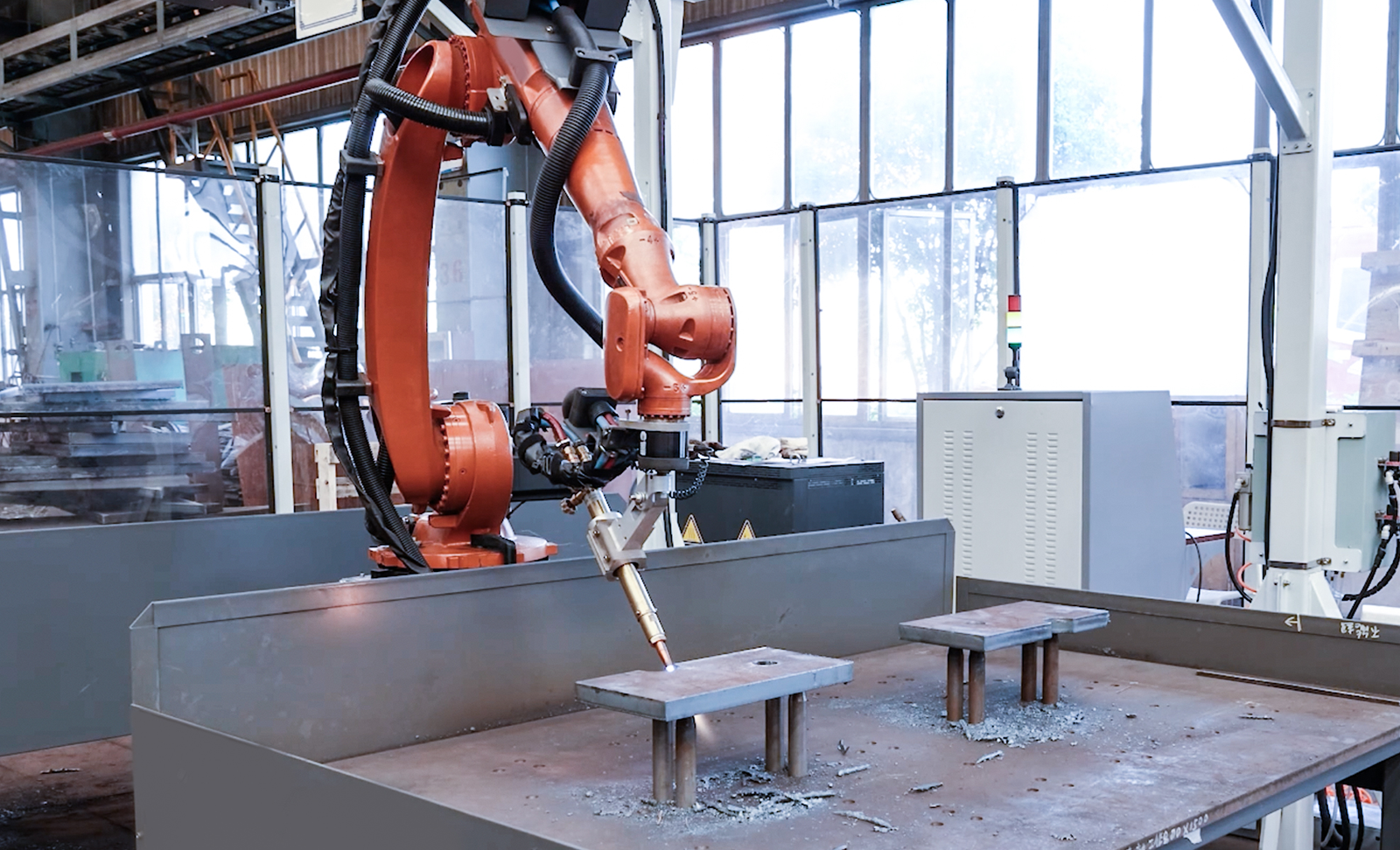 AI視覺引導(dǎo)鋼板上料&開坡口 | 某大型工程機(jī)械廠