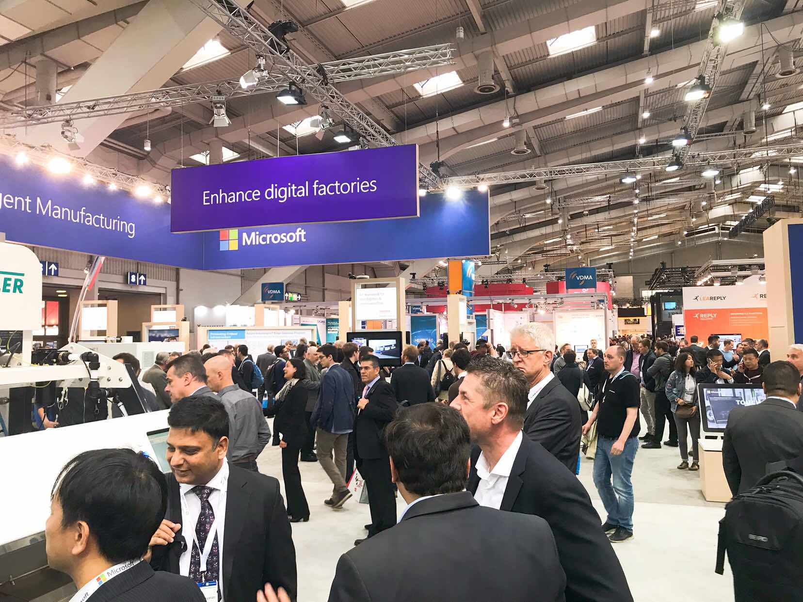 默克爾說中國是AI領域的強勁對手,我們來到漢諾威證明這一點 默克爾說中國是AI領域的強勁對手,我們來到漢諾威證明這一點