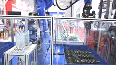 工博會(huì)現(xiàn)場(chǎng)|10大展臺(tái)17個(gè)展示單元,梅卡曼德多項(xiàng)技術(shù)全場(chǎng)吸睛 工博會(huì)現(xiàn)場(chǎng)|10大展臺(tái)17個(gè)展示單元,梅卡曼德多項(xiàng)技術(shù)全場(chǎng)吸睛