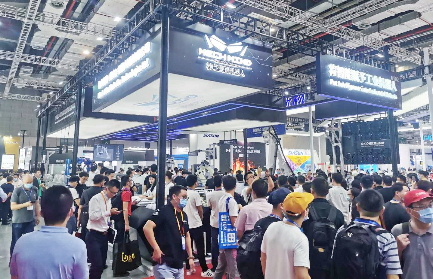 梅卡曼德工博會現(xiàn)場|3大新品、7大解決方案、10大合作展臺，奏響“智造”之聲