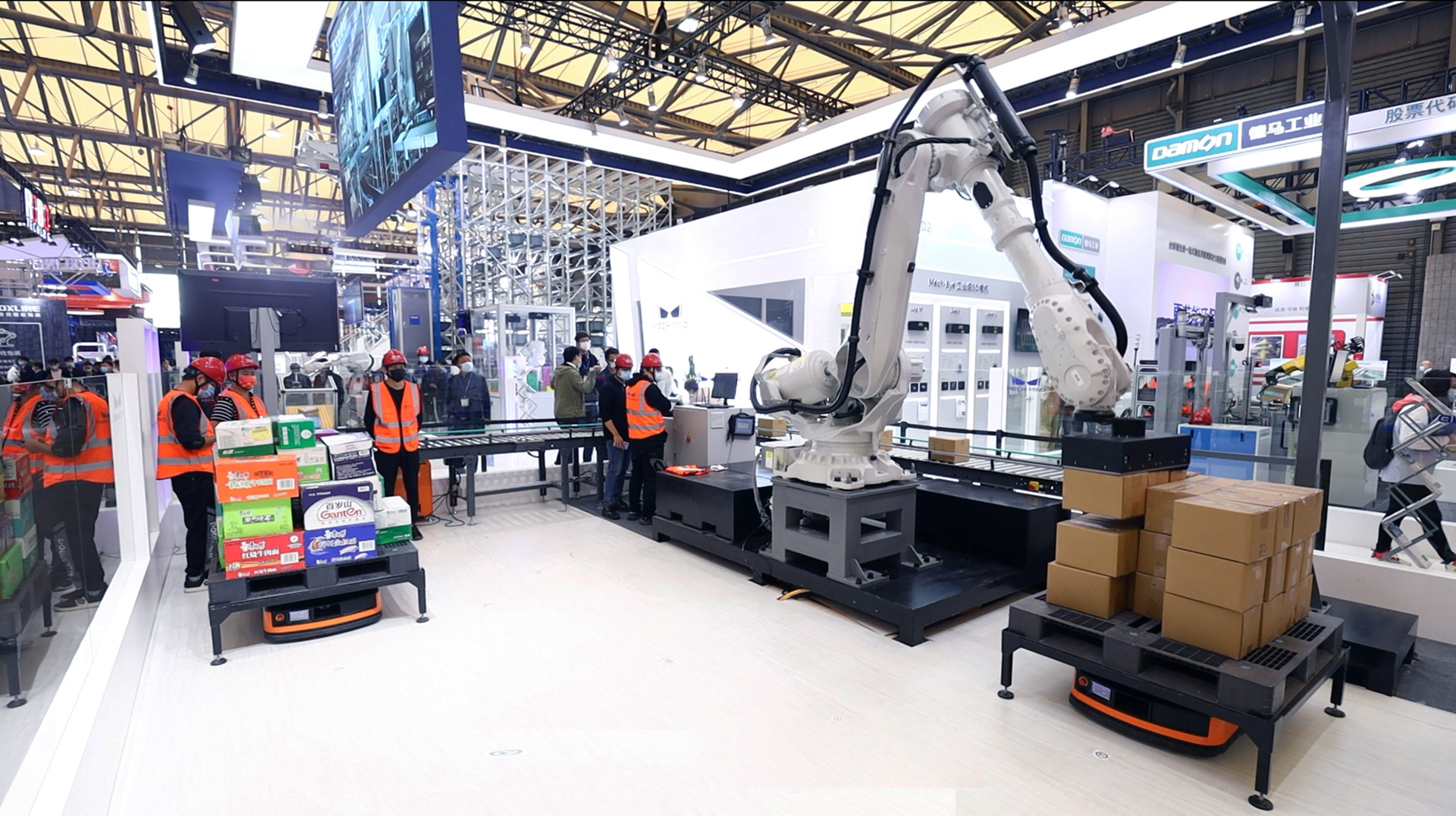 CeMAT現場 | 梅卡曼德全新升級五大物流解決方案重磅亮相，AI+3D賦能智能物流